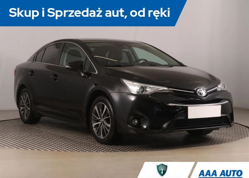 Toyota Avensis cena 53000 przebieg: 153845, rok produkcji 2015 z Zgierz małe 352